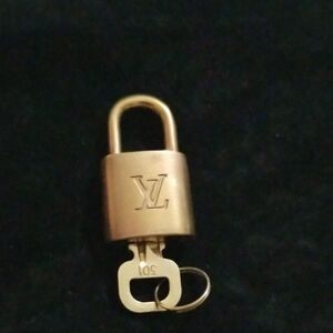 Gold Padlock with Key